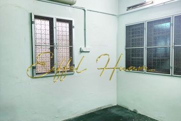 Single Storey Corner House @ Fettes