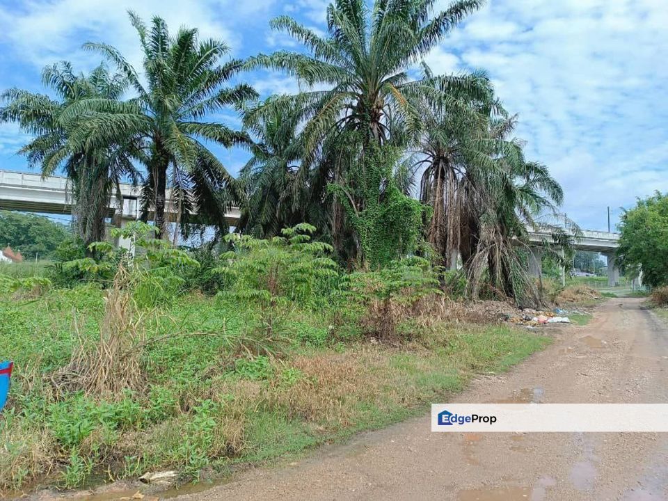 Banglo Lot Kluang - Jalan Mengkibol, Johor, Kluang