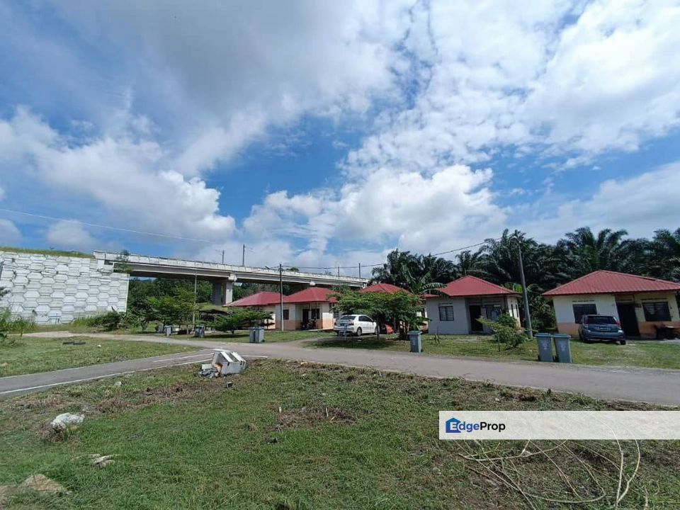Banglo Lot Kluang - Jalan Mengkibol, Johor, Kluang