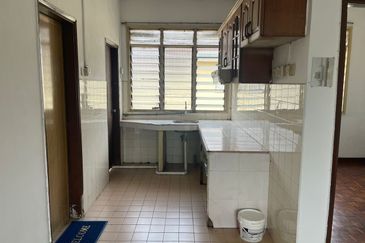 Subang Perdana Goodyear Court 1