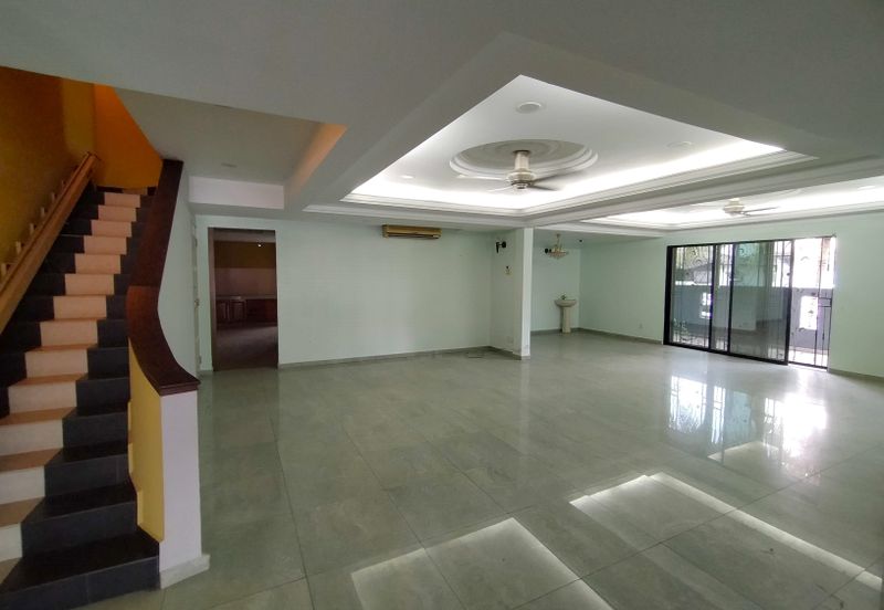 Sungai Burung, Bukit Rimau