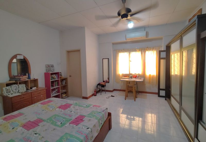 Sungai Burung, Bukit Rimau