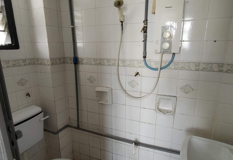 Subang Perdana Goodyear Court 8