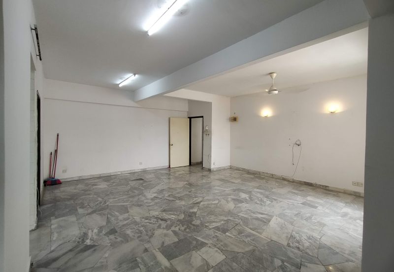 Subang Perdana Goodyear Court 8