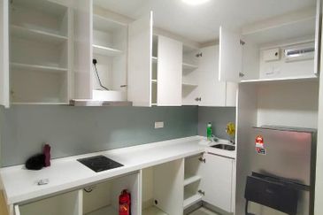 Pandora @ Tropicana Metropark