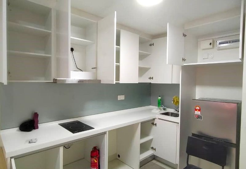 Pandora @ Tropicana Metropark