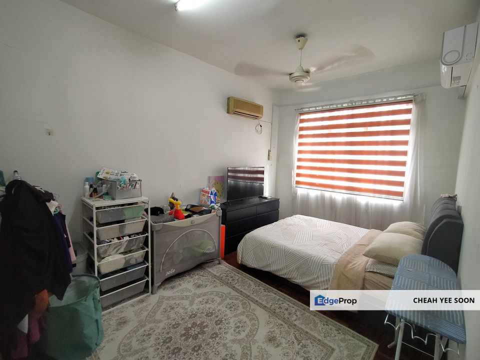Subang Goodyear Court 7 FREEHOLD Well Maintained 3R2B for Sale!, Selangor, USJ