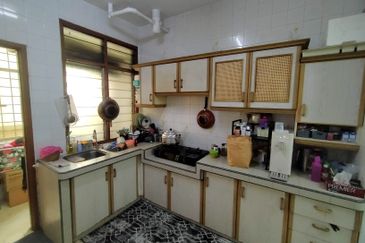 Subang Perdana Goodyear Court 7