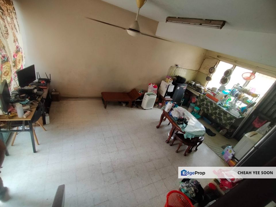 SS 19 Double Storey Terraced FREEHOLD 2R2B for Sale!, Selangor, Subang Jaya