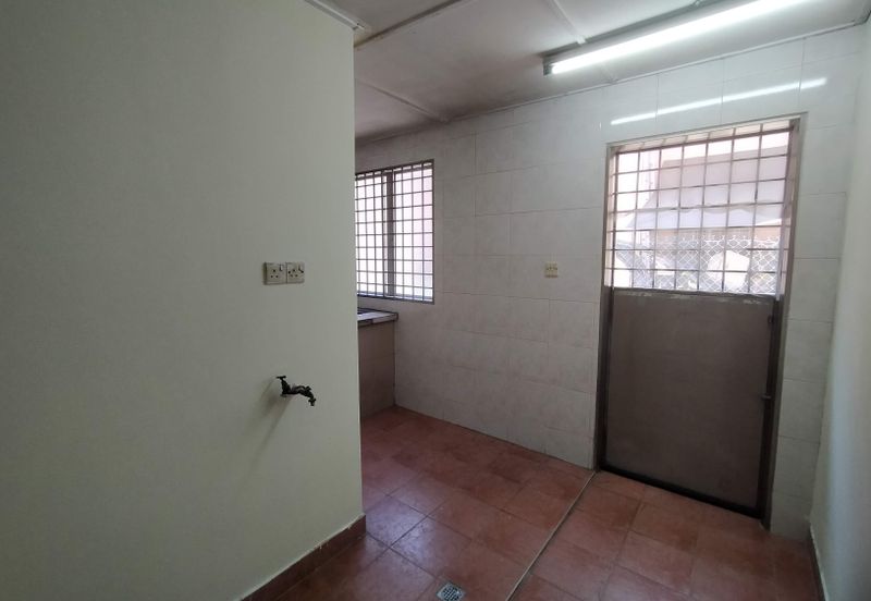 Sungai Burung, Bukit Rimau