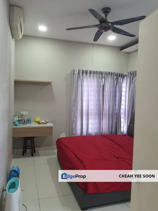 The Wharf Residence, Puchong Low Floor Renovated Unit for Sale!, Selangor, Puchong