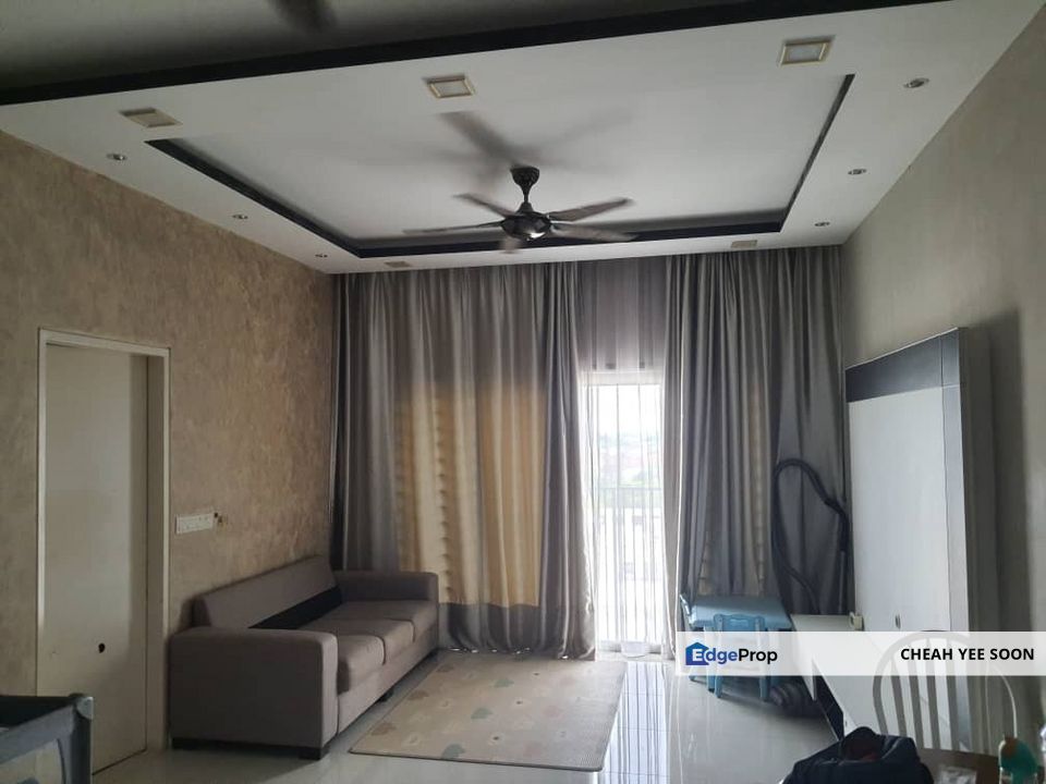 The Wharf Residence, Puchong Low Floor Renovated Unit for Sale!, Selangor, Puchong
