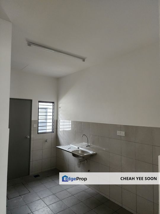 Klang Bandar Putera 2 New Renovated 1-Storey Terraced 3R2B for Rent!, Selangor, Klang