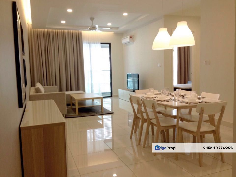 Isola Subang Jaya Fully Furnished 2R2B Near LRT/KTM for Rent!, Selangor, Subang Jaya