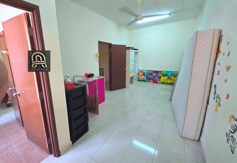 Villa Impiana, Taman Pelangi 1, Semenyih 2 storey for Sale