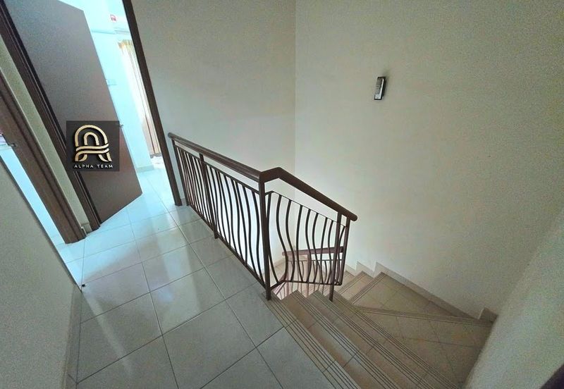 Villa Impiana, Taman Pelangi 1, Semenyih 2 storey for Sale