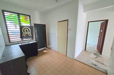 Bandar Rinching Seksyen 1