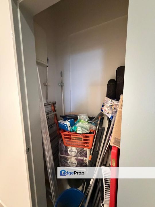 Maple Residence Bandar Bestari,Klang Fully Furnished for Sale, Selangor, Klang