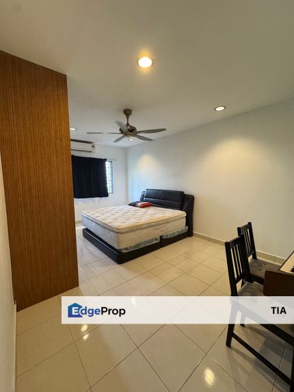 1153 Sqft Nicely Maintained Koi Kinrara, Selangor, Puchong