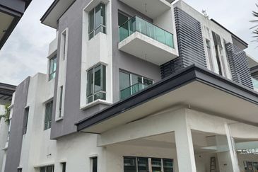 Jalan Astaka 3A/KU2 @ Laman Vista Alam