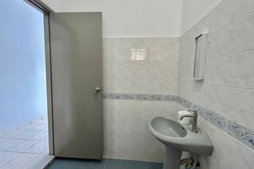 Green Street Homes Seremban 2