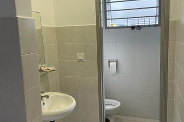 S2 HEIGHTS(SEREMBAN 2)