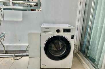 BANDAR AINSDALE (MEKAR)