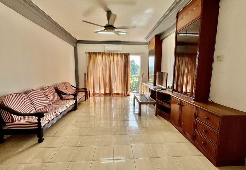 Tasik Mewah Condominium