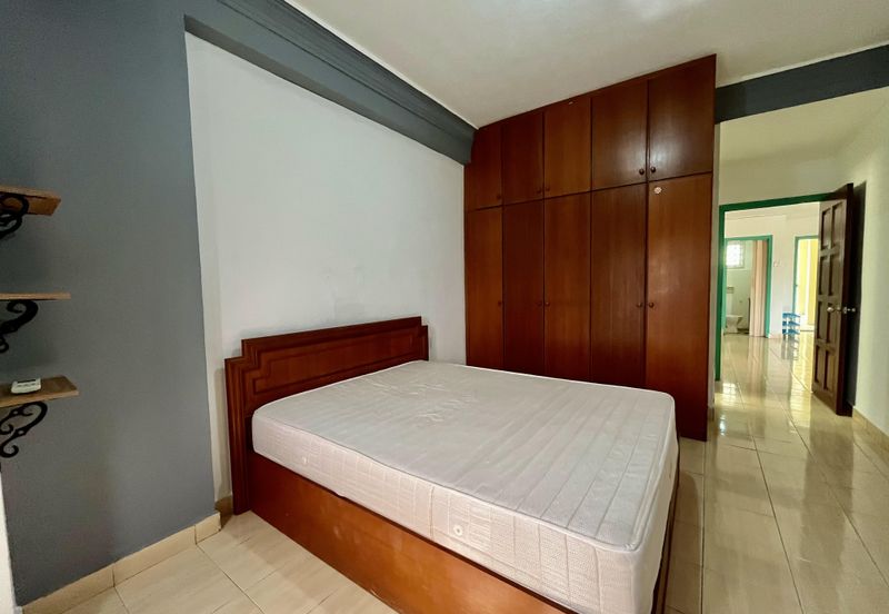 Tasik Mewah Condominium