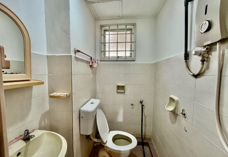 Tasik Mewah Condominium