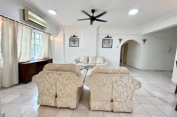 LE RENAISSANCE @ TAMAN BUKIT KAYA