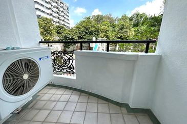 LE RENAISSANCE @ TAMAN BUKIT KAYA