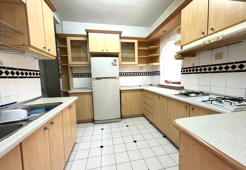 LE RENAISSANCE @ TAMAN BUKIT KAYA