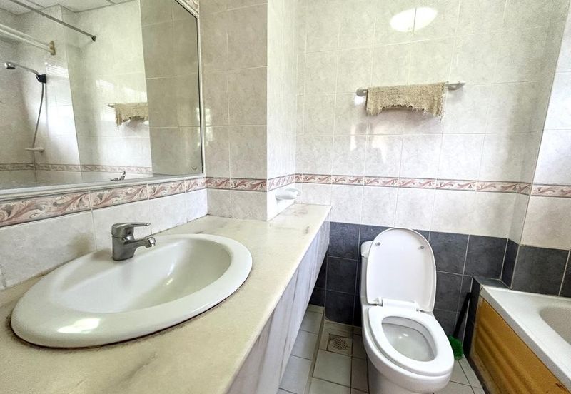 LE RENAISSANCE @ TAMAN BUKIT KAYA