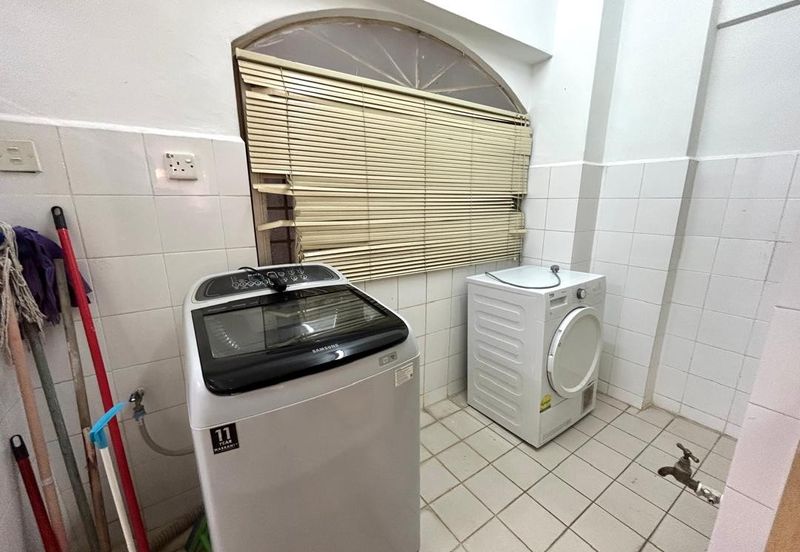 LE RENAISSANCE @ TAMAN BUKIT KAYA