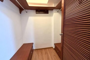 LE RENAISSANCE @ TAMAN BUKIT KAYA