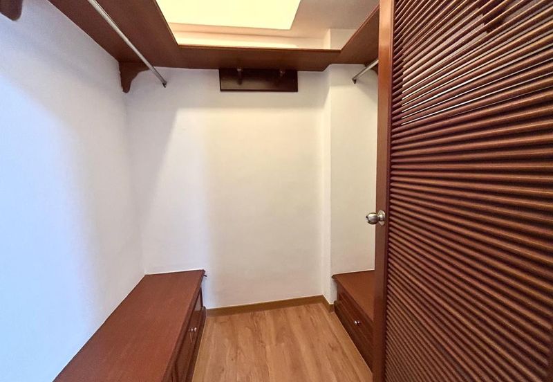 LE RENAISSANCE @ TAMAN BUKIT KAYA