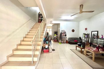 TAMAN SRI PINANG (LABU)