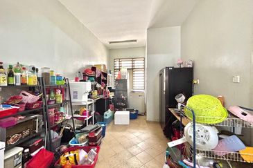 TAMAN SRI PINANG (LABU)