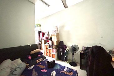 TAMAN SRI PINANG (LABU)