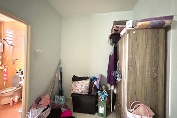 TAMAN SRI PINANG (LABU)