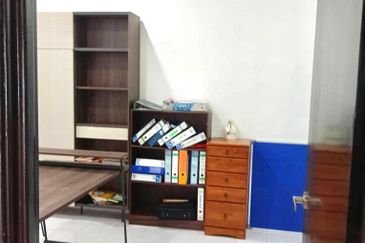 GREEN STREET HOMES (SEREMBAN 2)