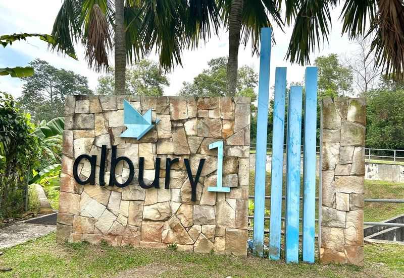 Albury 2, Taman Tasik Senangin