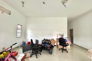 PARK AVENUE (SEREMBAN 2)