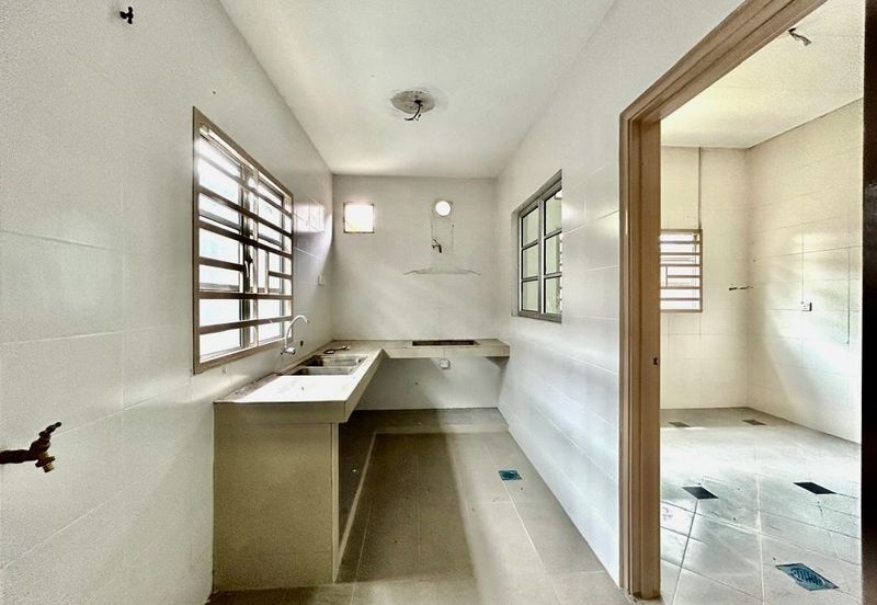 PARK AVENUE (SEREMBAN 2)