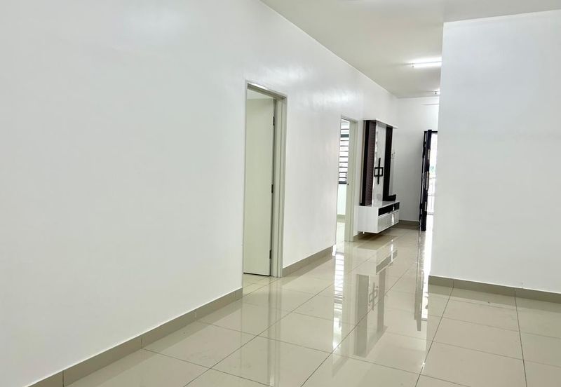 Albury 2, Taman Tasik Senangin