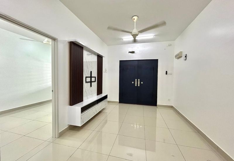 Albury 2, Taman Tasik Senangin