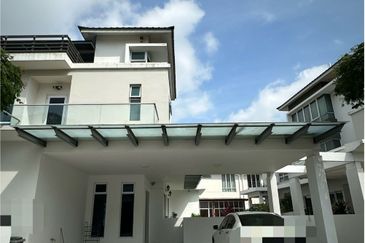 Isola Villa @ Senibong Cove