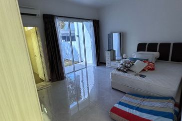 Isola Villa @ Senibong Cove