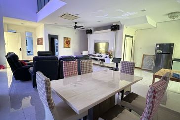 Isola Villa @ Senibong Cove